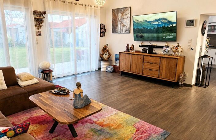 Propriété rare : 3 logements et piscine — photo 4
