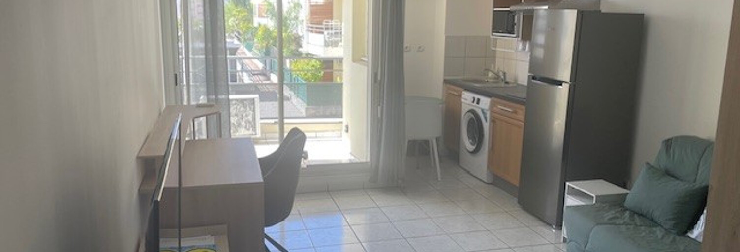 Appartement 1 Pièce 25 m² à louer à Saint-Denis (97400)