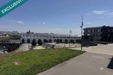 Appartement 4 pièces 240000 €