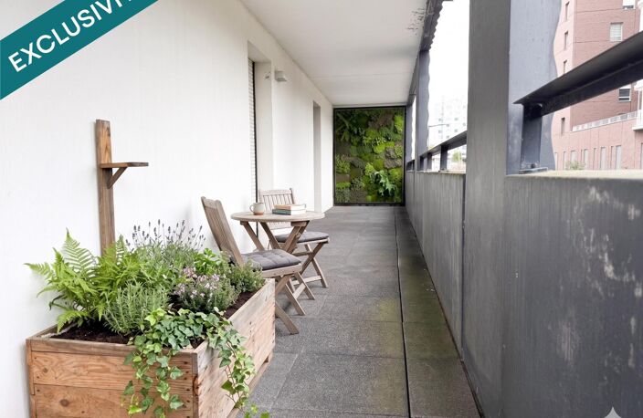 LES CAPUCINS  TERRASSE EXCEPTIONNELLE DE 40 M² + OUVERTURE D'UN CARREFOUR MARKET — photo 3