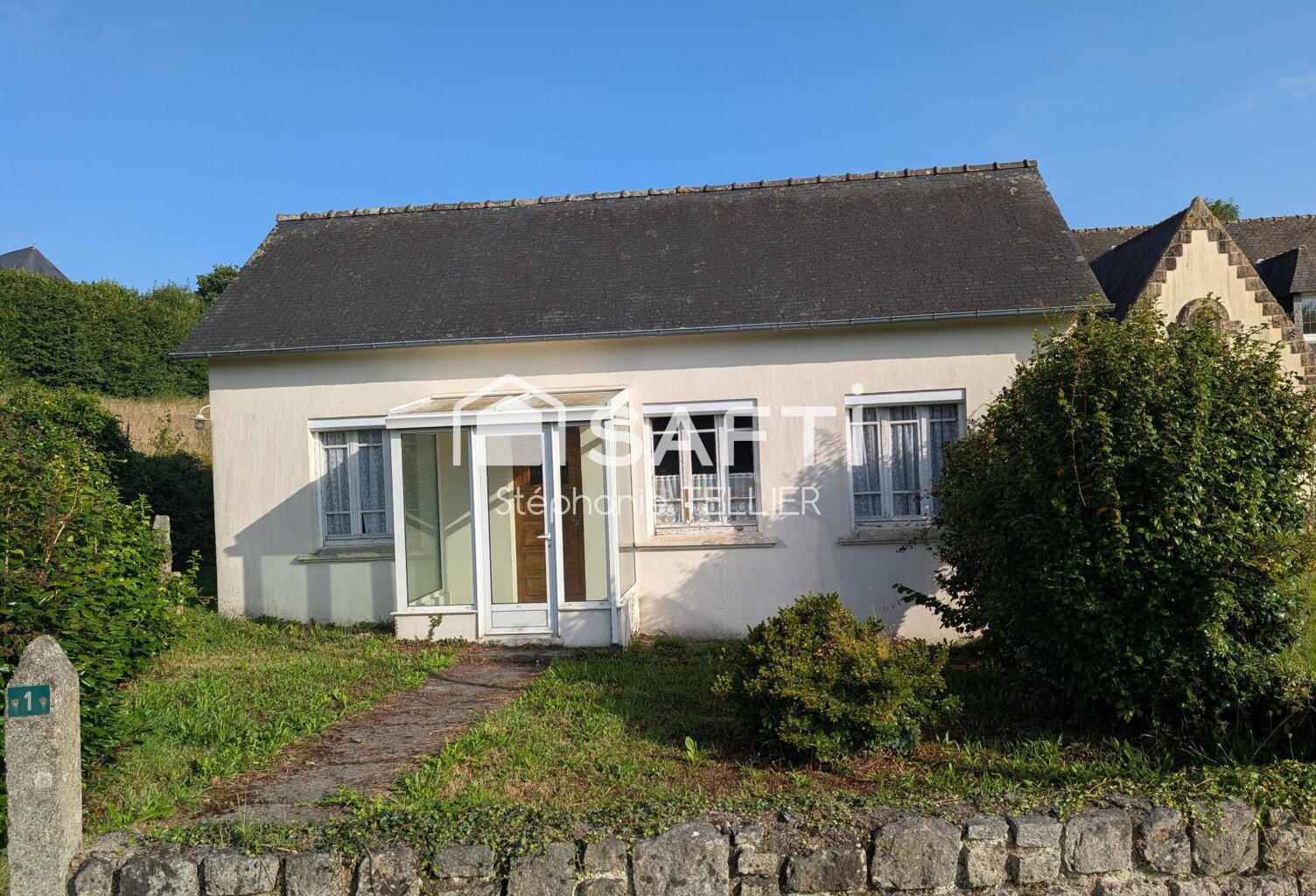 Maison avec jardin — photo 1