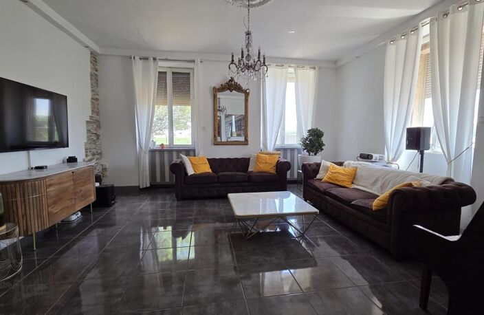 Ensemble immobilier — photo 2