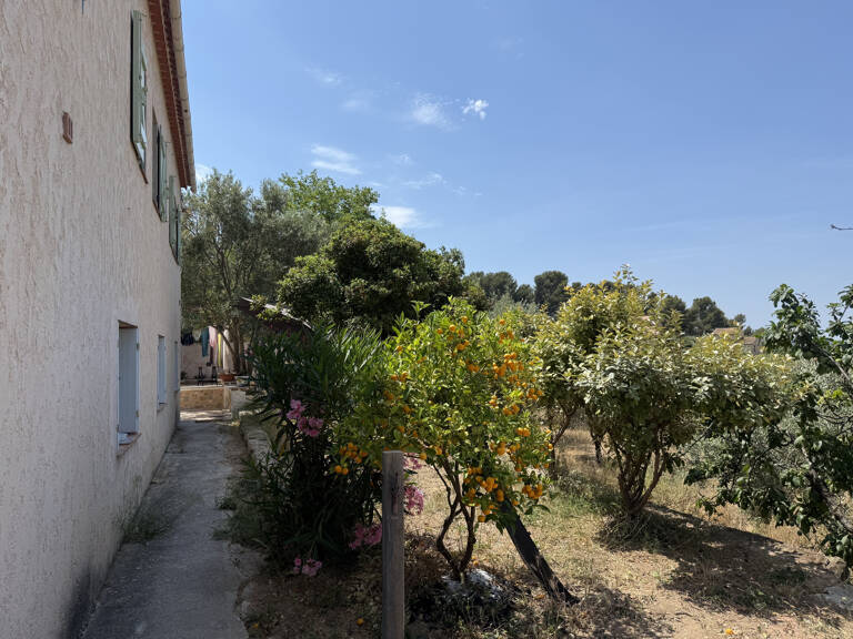 OLLIOULES - PROCHE VILLAGE - MAISON INDIVIDUELLE — photo 1