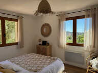 OLLIOULES - PROCHE VILLAGE - MAISON INDIVIDUELLE — photo 4