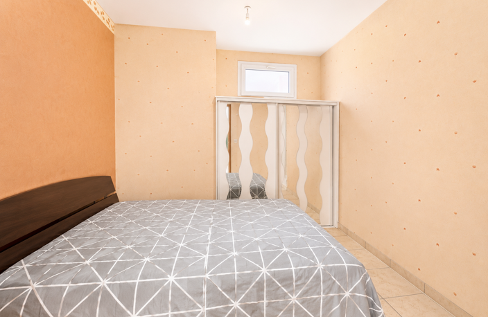 Cours Émile Zola / Flachet   Appartement T2 avec bureau — photo 4