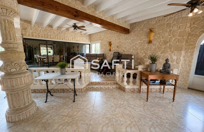 Villa de caractère avec piscine et espace studio — photo 4