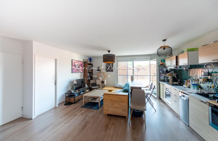 Appartement comme neuf avec balcon proche gare — photo 2