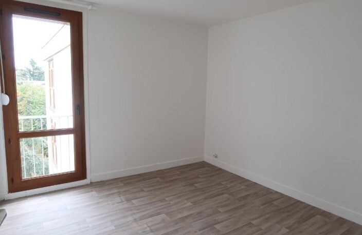 Appartement de trois pièces! — photo 5