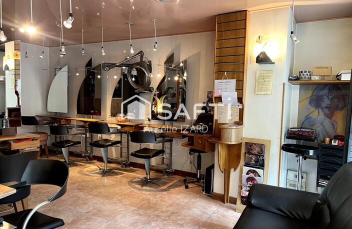 30 ans de clientèle fidèle, un local clé en main — photo 4