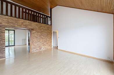 Appartement 5 pièces 1500 €