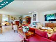 Coup de coeur - villa de plain-pied 172 m2 + véranda 34 m2 - dépendance de 14 m2 - 5 chambres dont 3 avec leur salle d'eau privative - piscine - forage - tout à l'égout - terrain de 2500 m2 plein sud et belle vue dégagée — photo 4