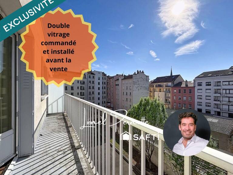 Villeurbanne limite Bellecombe, T5 avec balcons et vue — photo 1
