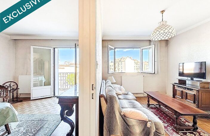 Villeurbanne limite Bellecombe, T5 avec balcons et vue — photo 3