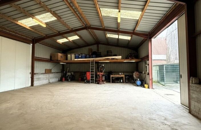 Hangar de stockage de 287m² au sol, le tout sur 8,90 ares ! — photo 3