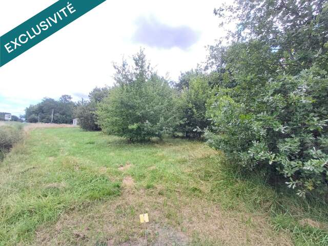 Terrain constructible 733 m2 — photo du bien