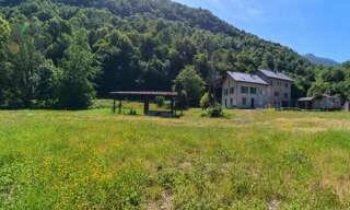 Immeuble  260 m² à vendre à Saint-Barthélemy-de-Séchilienne (38220)