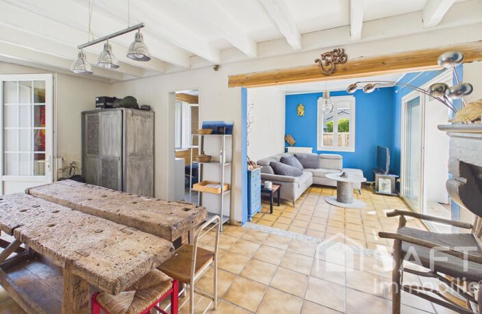 Maison 3 pièces avec grange et jardin — photo 3