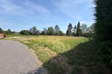 Terrain  77900 €