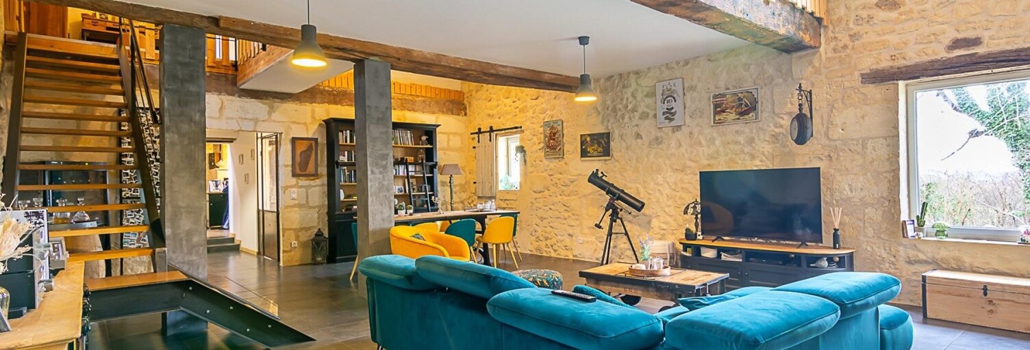 Maison 5 Pièces 217 m² à vendre à Villegouge (33141)