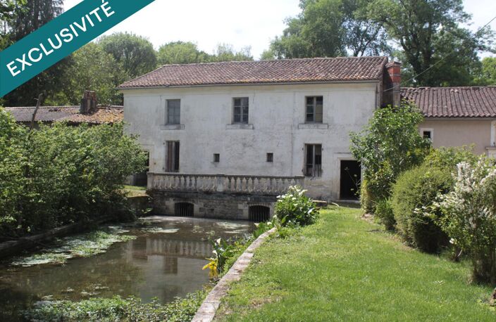 Propriété exceptionnelle : moulin à eau, 2 habitations, 500 m² de dépendances et 6,5 hectares de nature. — photo 2
