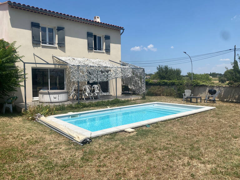 JOLIE VILLA RECENTE T4 AVEC GARAGE ET PISCINE DANS QUARTIER — photo 1