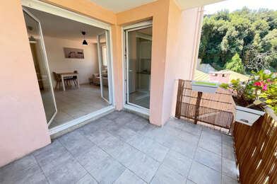 Appartement 1 pièces 780 €