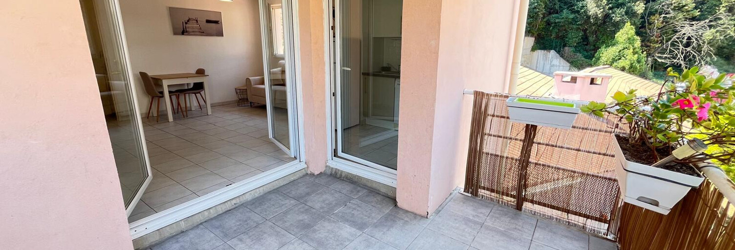 Appartement 1 Pièce 30 m² à louer à Saint-Laurent-du-Var (06700)