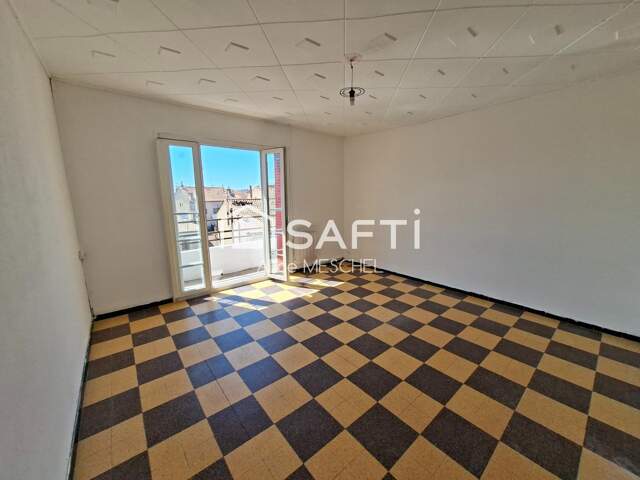 Un appartement T4 -cave- balcon -terrasse- — photo du bien
