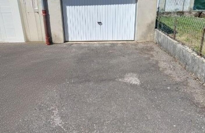 EXCEPTIONNEL, Appartemen de 54 m² avec 2 chambres,  garage, parking, grenier et cave  à  Champagnole JURA — photo 5