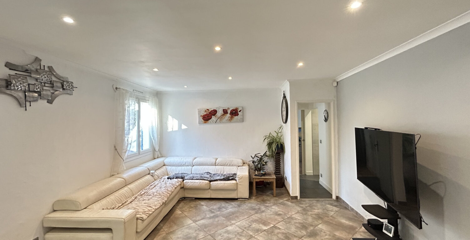 SAINTE ANASTASIE MAISON INDIVIDUELLE T4 + STUDIO INDEPENDANT — photo 1