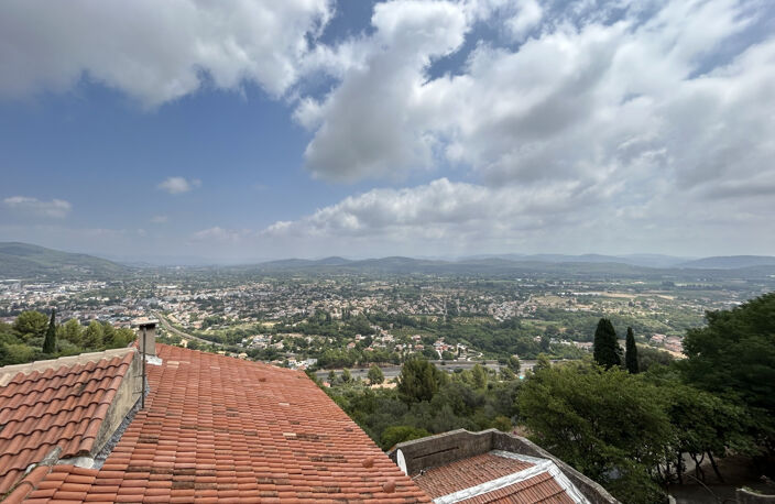 Solliès-Ville T4 + Terrasses Vue panoramique — photo 2