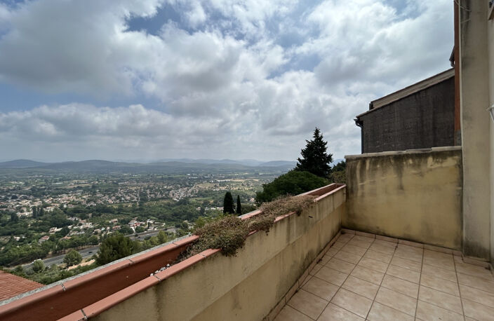 Solliès-Ville T4 + Terrasses Vue panoramique — photo 4