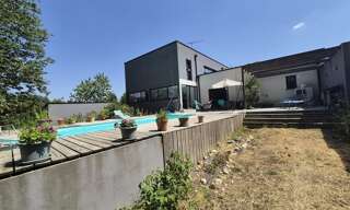 Maison 8 Pièces 229 m² à vendre à Montamisé (86360)