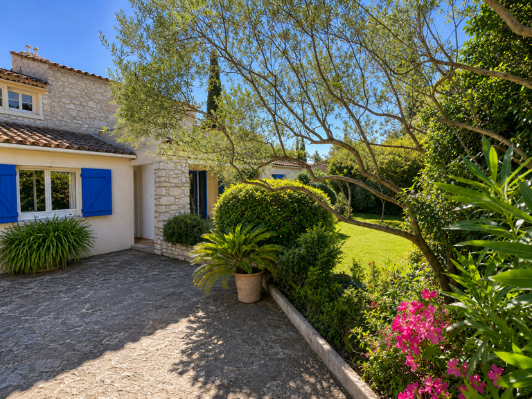 Villa Traditionnelle entre Serinette et Cap Brun — photo 1