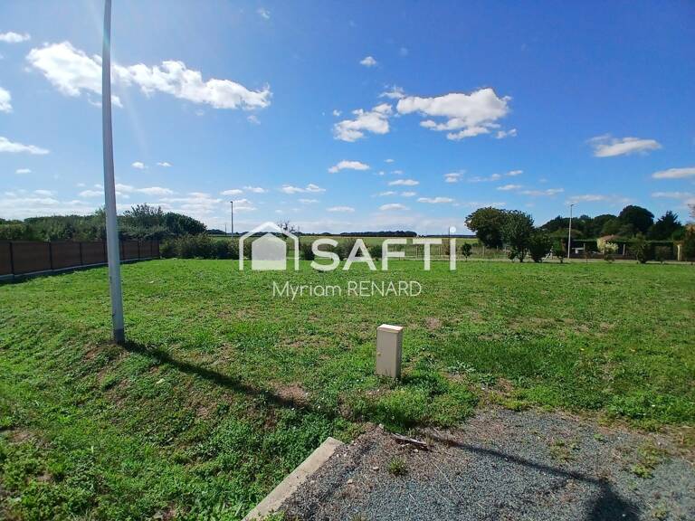 TERRAIN A BATIR - 825 M² - JUICQ — photo 1