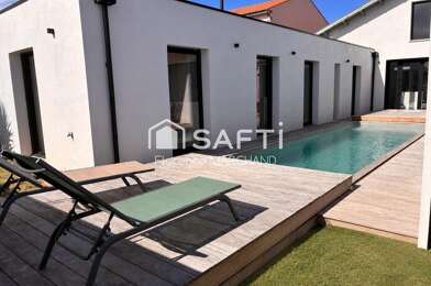 Maison 4 pièces 744000 €