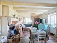 MAGNIFIQUE MAISON EN PIERRE AVEC JARDIN ET DEPENDANCES — photo 3
