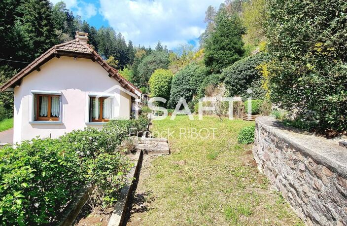 Maison en pierre de 157m2 avec jardin atypique — photo 4