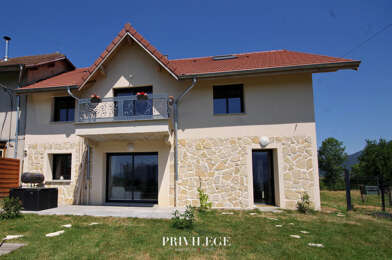 Maison 7 pièces 449000 €