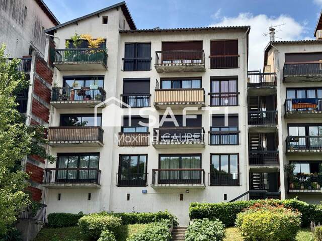Appartement 121 m² - T4 + T2 avec box et parkings — photo du bien