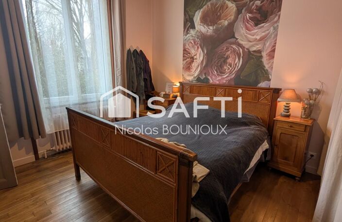 Maison familiale bellement restaurée des années 40 avec un grand jardin à deux minutes du centre ville — photo 2