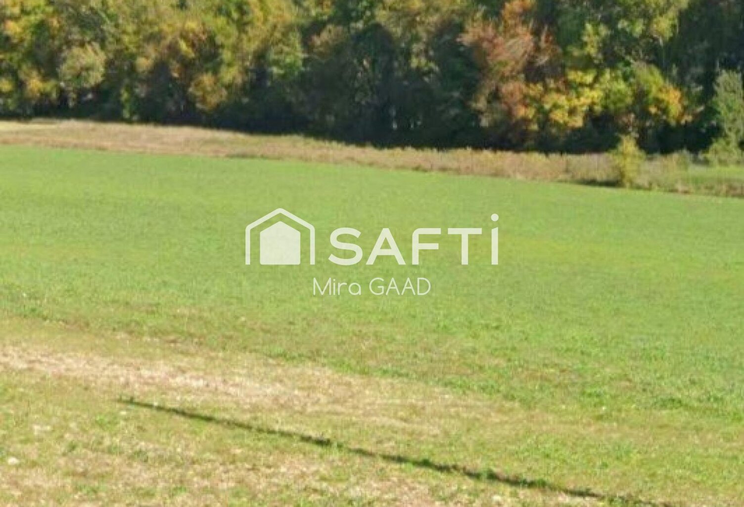 Terrain constructible de 739m2 viabilisé et tout à l'égout — photo 1
