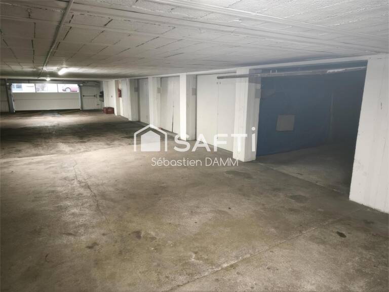Garage à vendre  Résidence du Château à Illzach  Idéal investisseur ou résident — photo 1