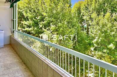 Appartement 3 pièces 145000 €