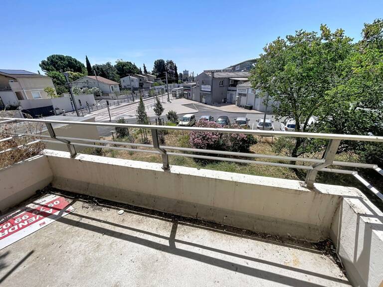 GRAND T3 AVEC BALCON VUE DEGAGEE — photo 1