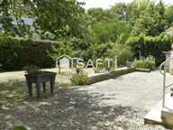 A proximité du centre, charmante maison avec garage et jardin. — photo 4