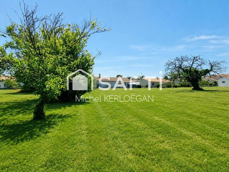 Terrain plat 1635 m² — photo 1
