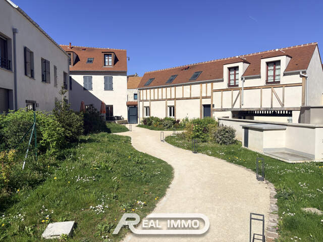 Magnifique appartement F4 avec terrasse   Résidence neuve de standing — photo du bien