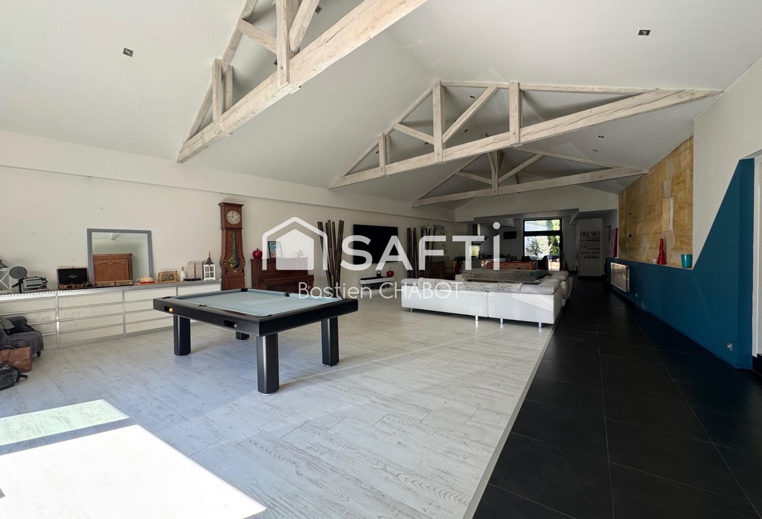 LOFT de 290 m2 sur Bègles — photo 1
