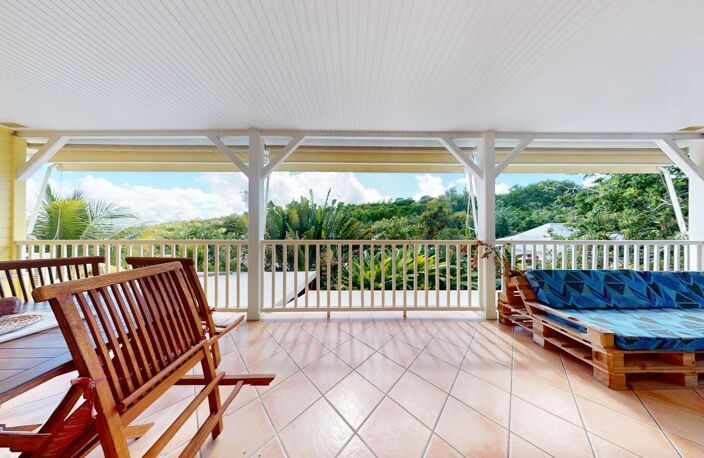 Super haut de villa au calme bien situé — photo 3